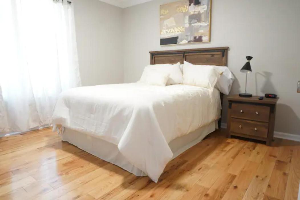 Atlanta Unit 2 Room 2 - Peaceful Weekend Getaway Private Bedroom & Bathroom エクステリア 写真